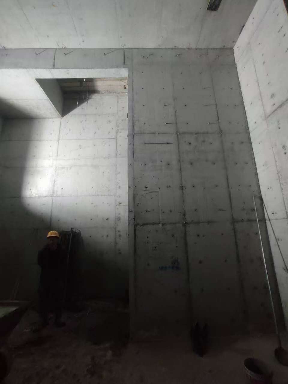 晋中墙上开槽钢筋断了有影响吗